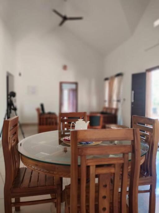 Tall Trees - Modern Forest Villa In Wayanad Султан Батери Екстериор снимка