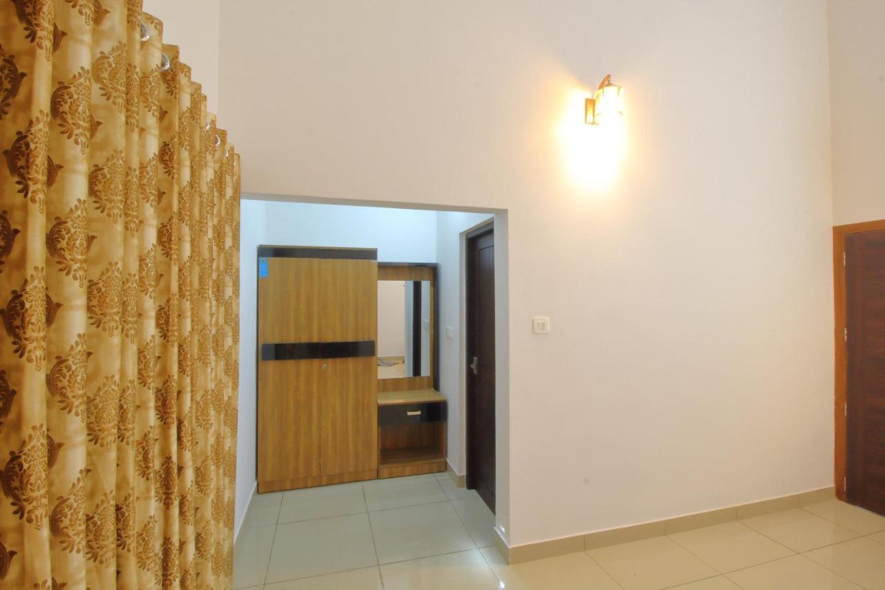 Tall Trees - Modern Forest Villa In Wayanad Султан Батери Екстериор снимка